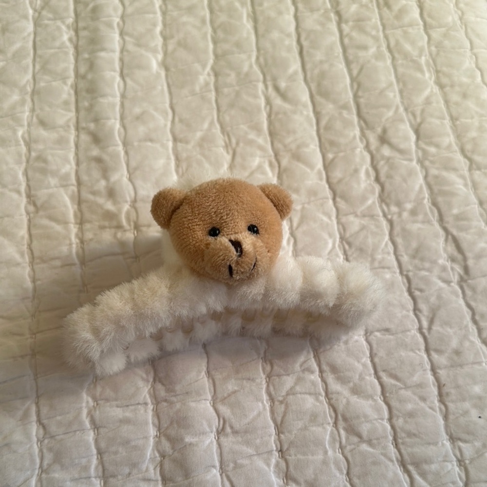 Teddy bear hair clip